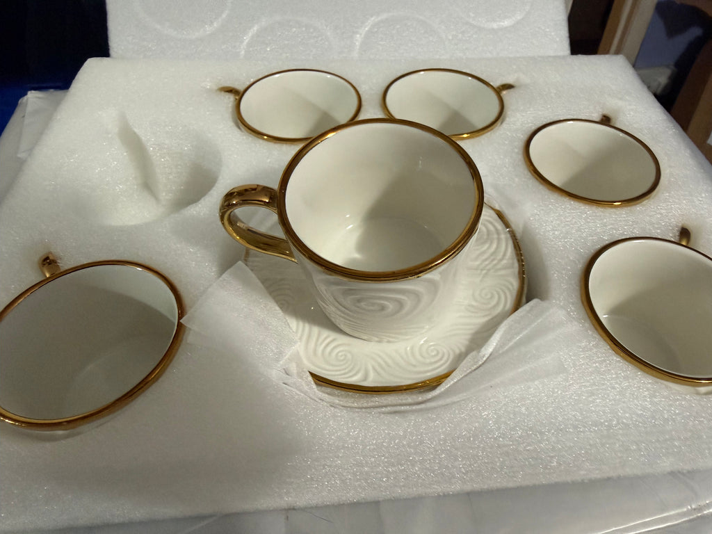 White and Gold-Tone Swirl Cup and Saucer Set – product view